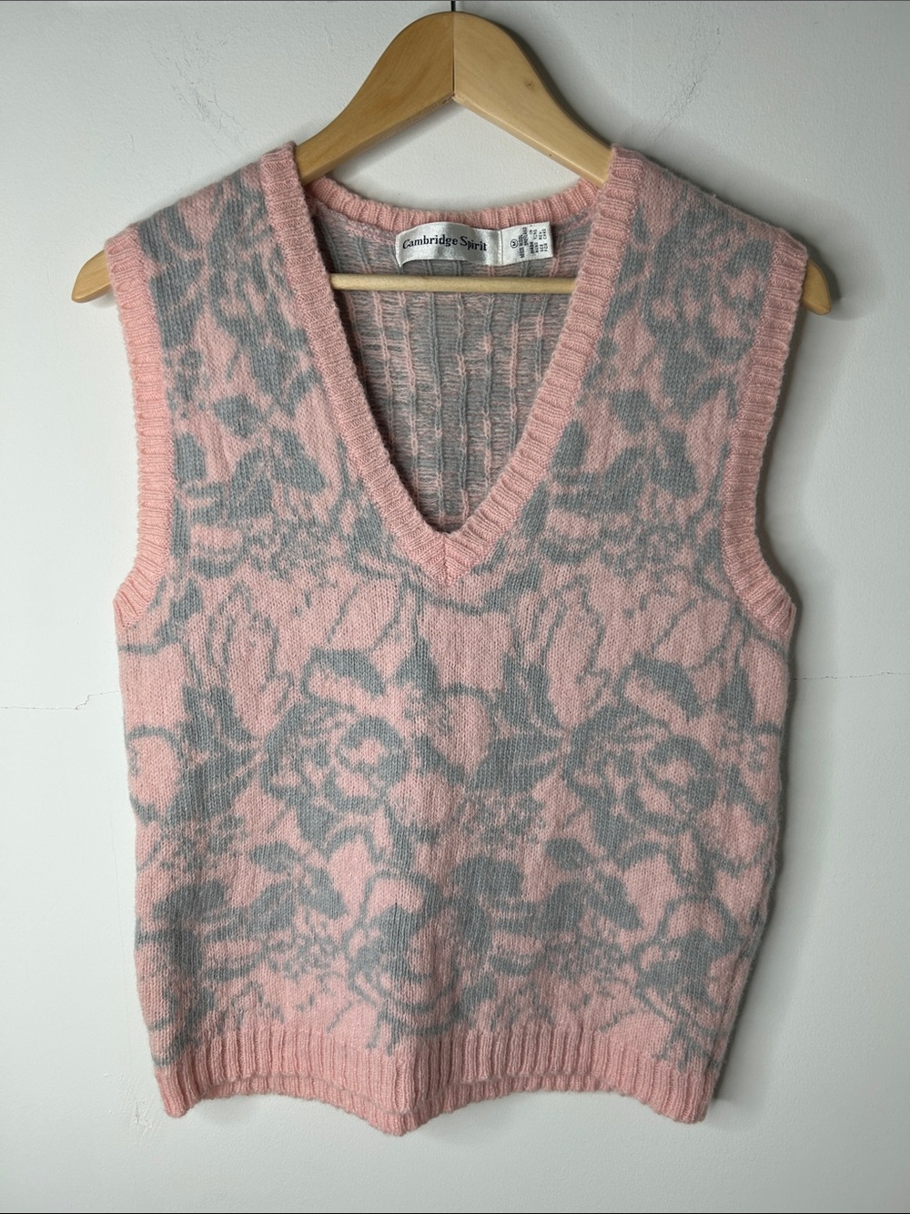 Vintage Cambridge Spirit sweater vest